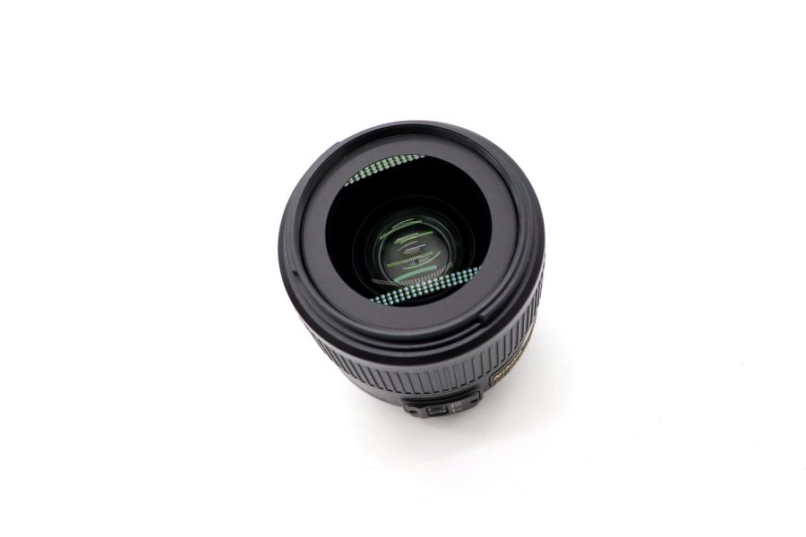 Nikon 35mm f/1.8G AF-S ED Nikkor новый в упаковке
