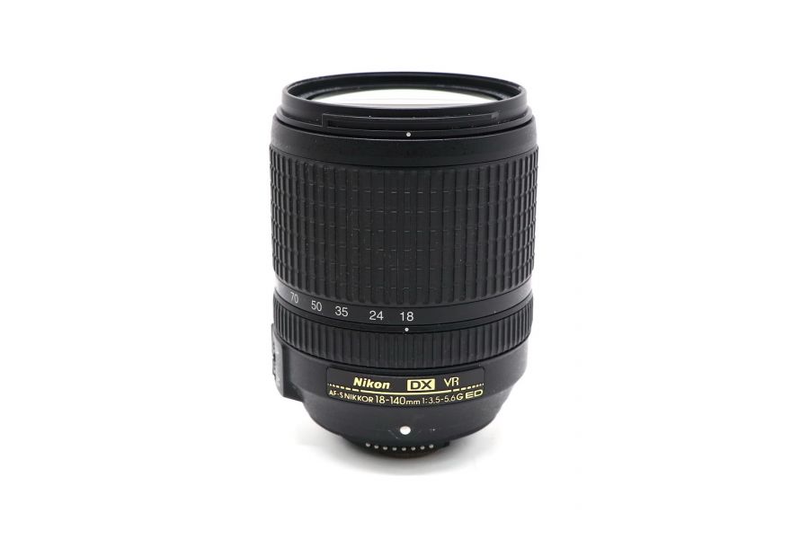Nikon 18-140mm f/3.5-5.6G ED AF-S VR DX в упаковке