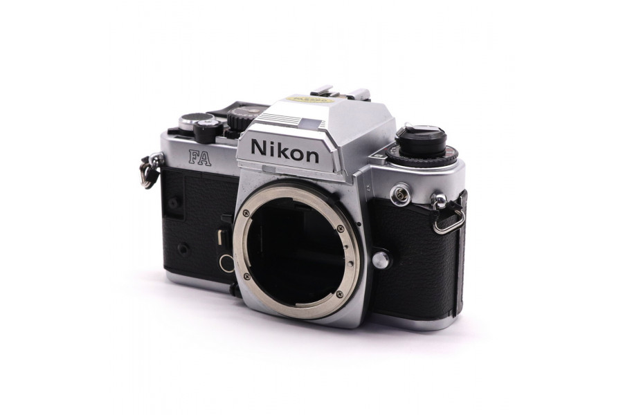Зеркальная пленочная камера Nikon FA body (Japan)