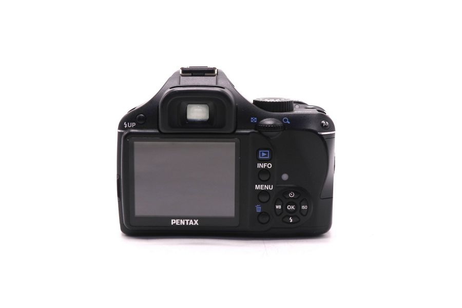 Фотоаппарат Pentax K-m kit (пробег 8440 кадров)