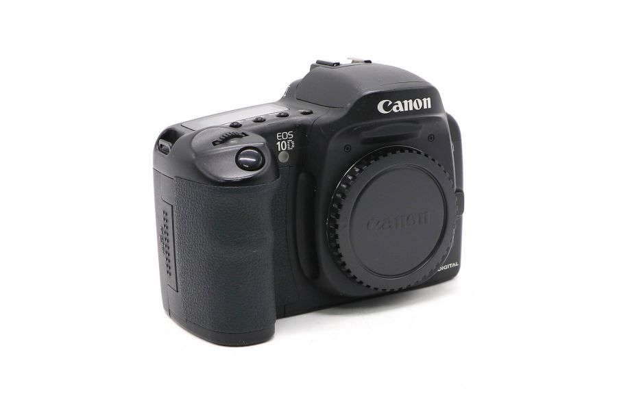 Зеркальная камера Canon EOS 10D body в упаковке