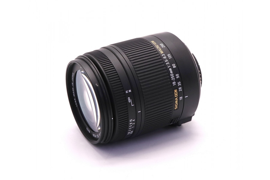 Sigma AF 18-250mm f/3.5-6.3 DC OS HSM Macro для Nikon