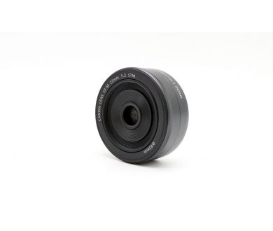 Широкоугольный объектив Canon EF-M 22mm f/2 STM