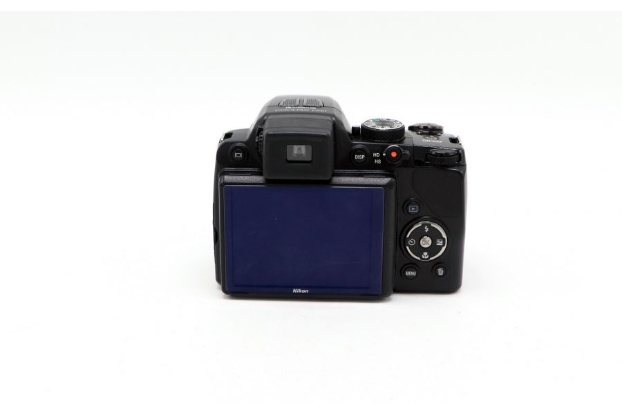 Компактная цифровая камера Nikon Coolpix P100