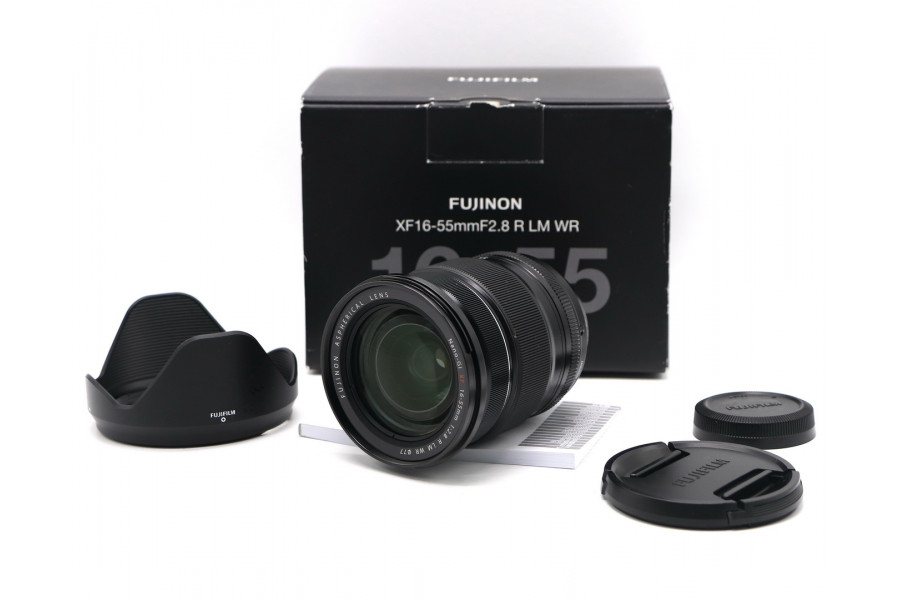 Fujifilm XF 16-55mm f/2.8 R LM WR X-Mount в упаковке