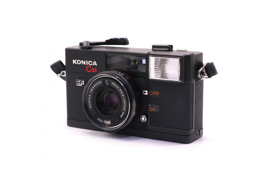 Компактная плёночная камера Konica C35 EF