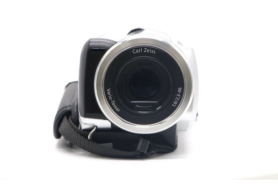 Видеокамера цифровая Sony DCR-SR40E Handycam