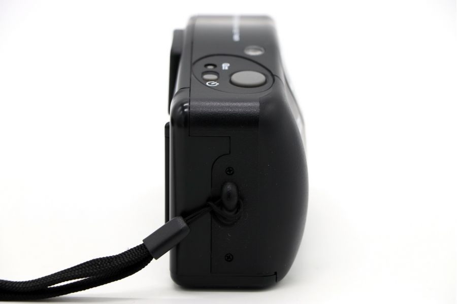 Плёночная камера Olympus Trip XB3 в упаковке