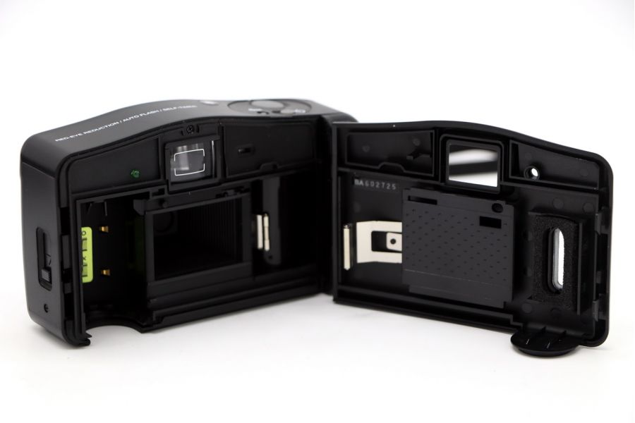 Плёночная камера Olympus Trip XB3 в упаковке