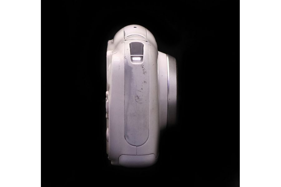 Компактная камера Nikon Coolpix W100 в упаковке