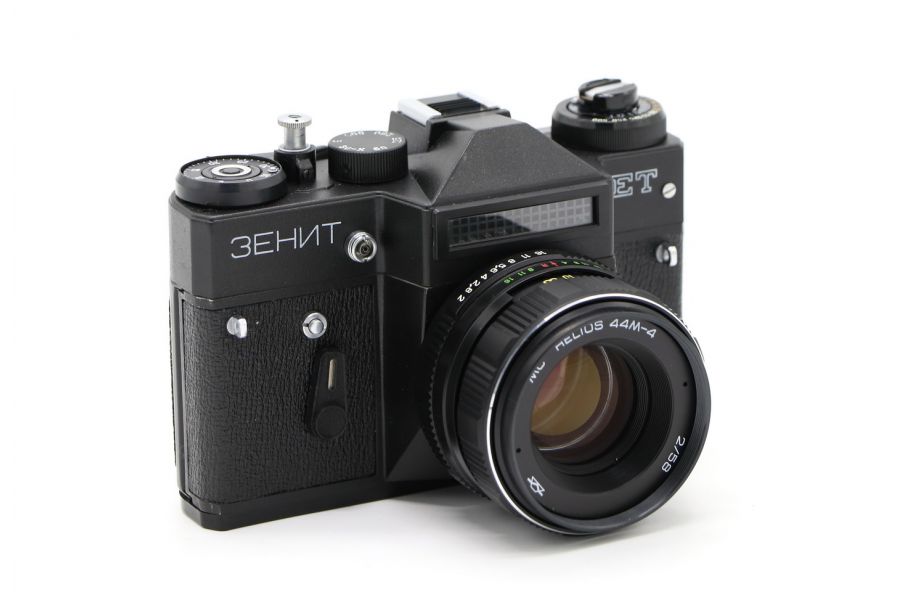 Фотокамера зеркальная Зенит ЕТ black kit (1993)