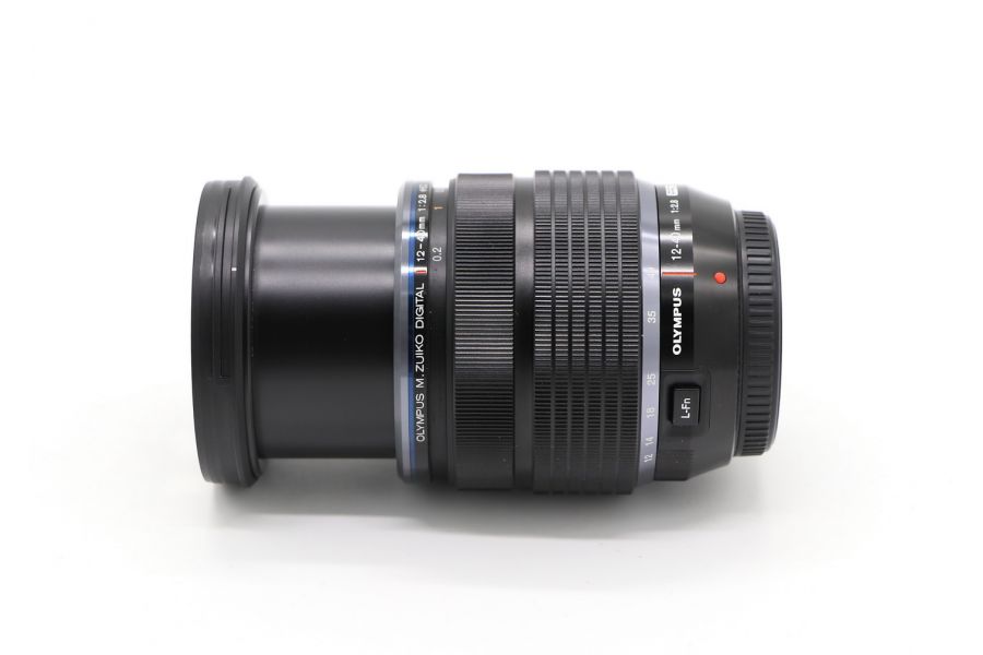 Объектив Olympus M.Zuiko Digital 12-40mm f/2.8 PRO