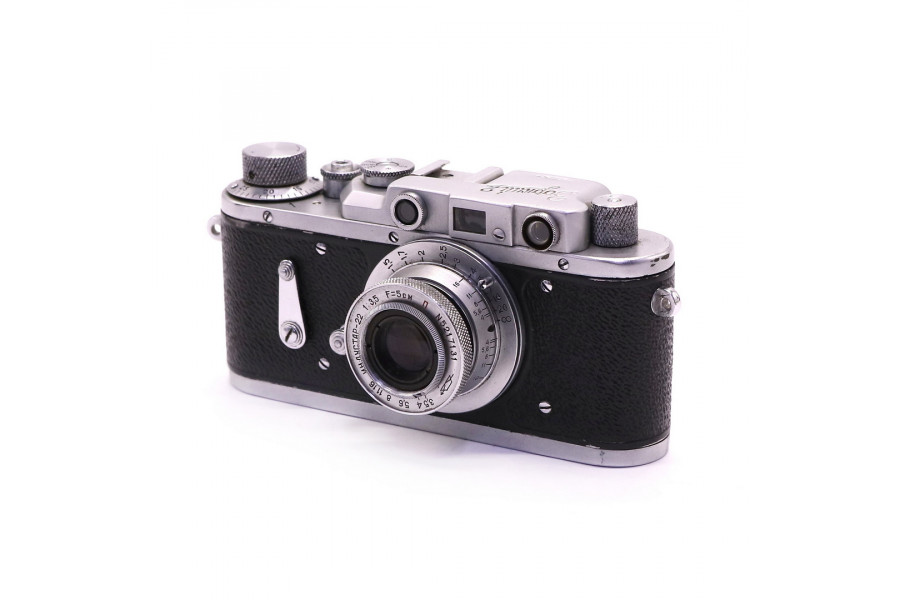 Фотокамера Зоркий 2 + Индустар-22 П (КМЗ, 1955)