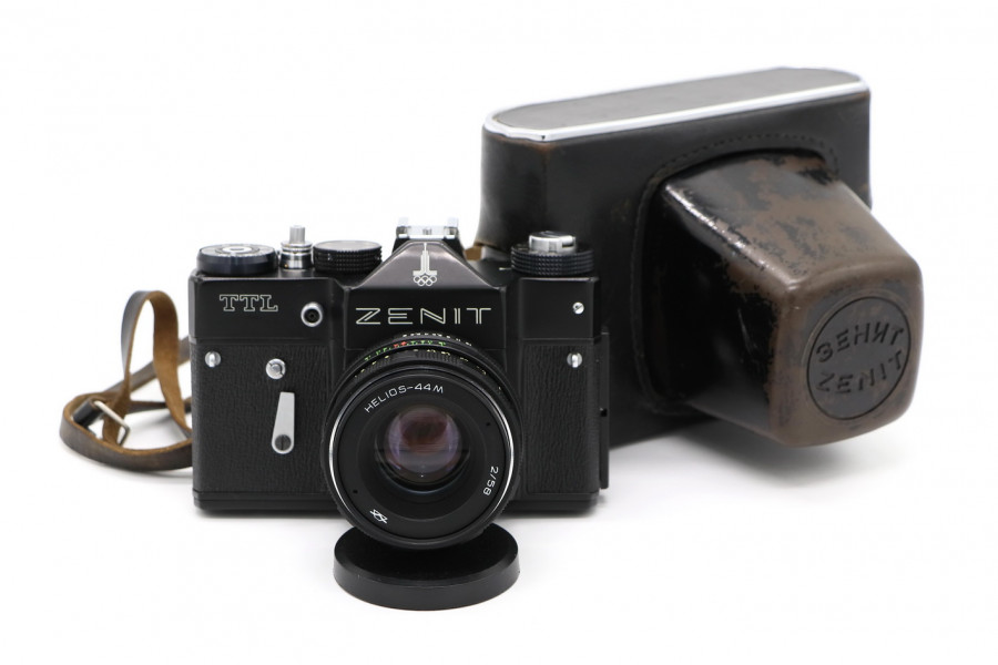 Зеркальный Зенит ТТЛ black olympic + Гелиос-44М