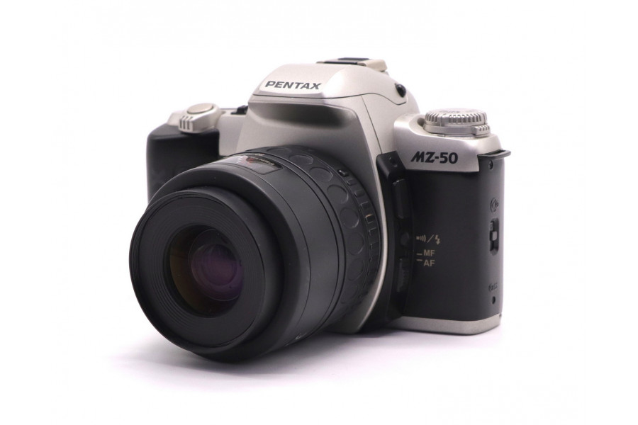 Плёночный зеркальный фотоаппарат Pentax MZ-50 kit