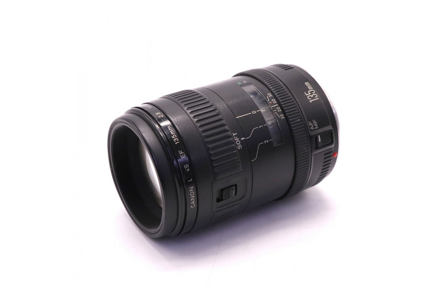 Длиннофокусный Canon EF 135mm F/2.8 Softfocus
