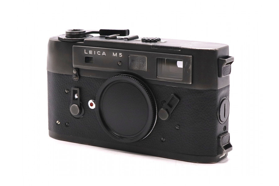 Малоформатный фотоаппарат Leica M5 body