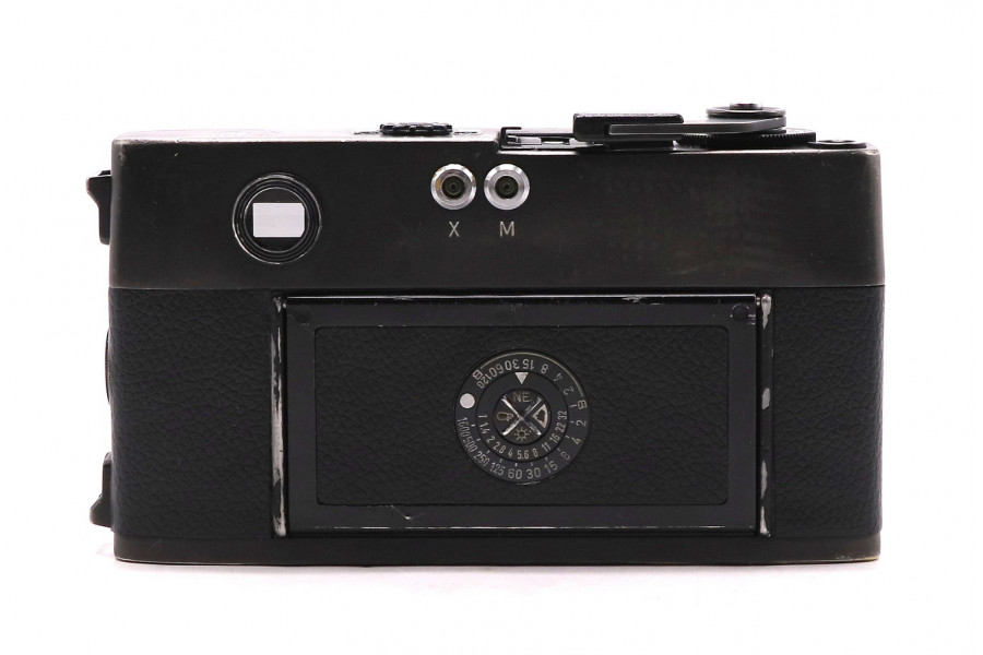 Малоформатный фотоаппарат Leica M5 body