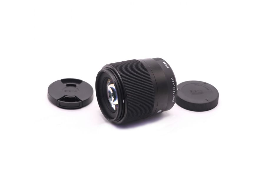 Объектив Sigma AF 30mm f/1.4 DC DN Micro 4/3