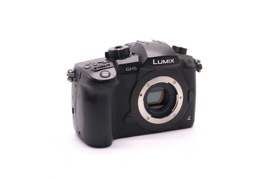 Panasonic Lumix GH5 body (пробег 8165 кадров)