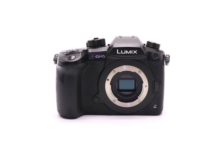 Panasonic Lumix GH5 body (пробег 8165 кадров)