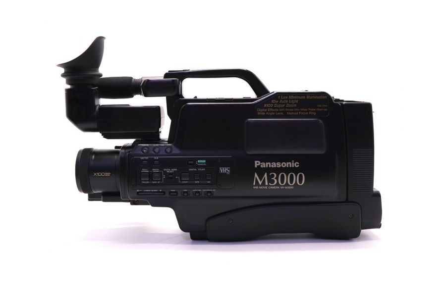 Видеокамера Panasonic NV-M3000