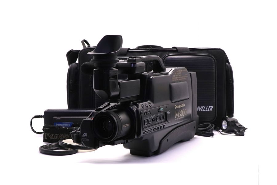 Видеокамера Panasonic NV-M3000