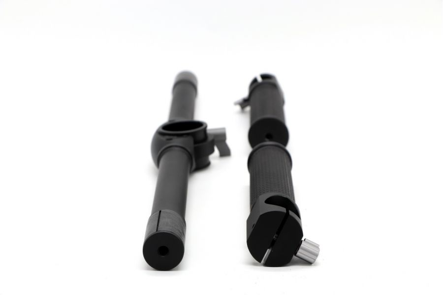 Штатив-рукоять Zhiyun Crane Dual-Hand Handles в упаковке