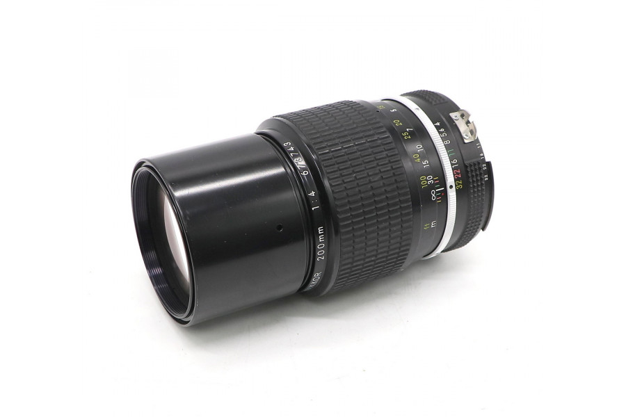Объектив Nikon 200mm f/4 Ai-S Nikkor (Japan)