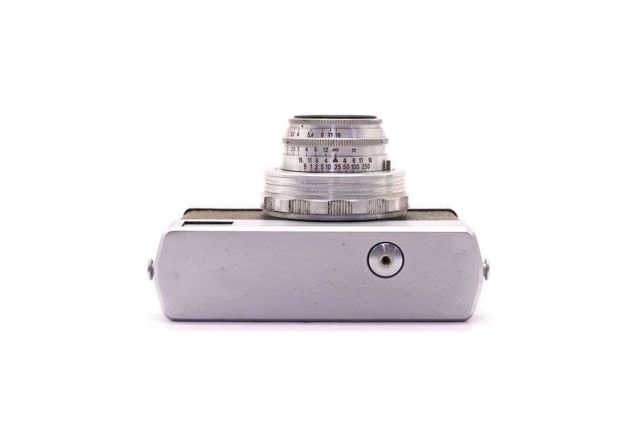 Werra 1 Olive Carl Zeiss Jena (Germany, 1955)