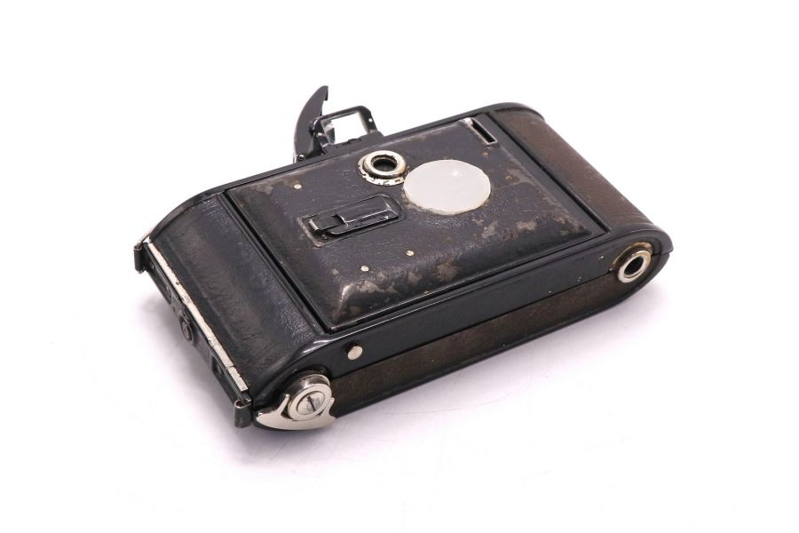 Voigtlander Bessa + Voigtar 3.5/105mm Compur Rapid