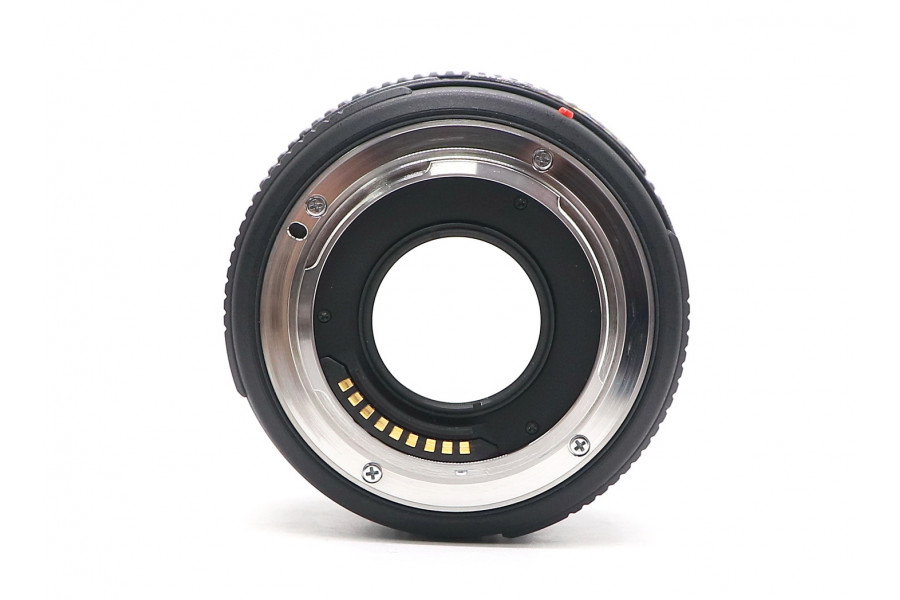 Объектив Olympus Zuiko Digital ED 50mm f/2 Macro