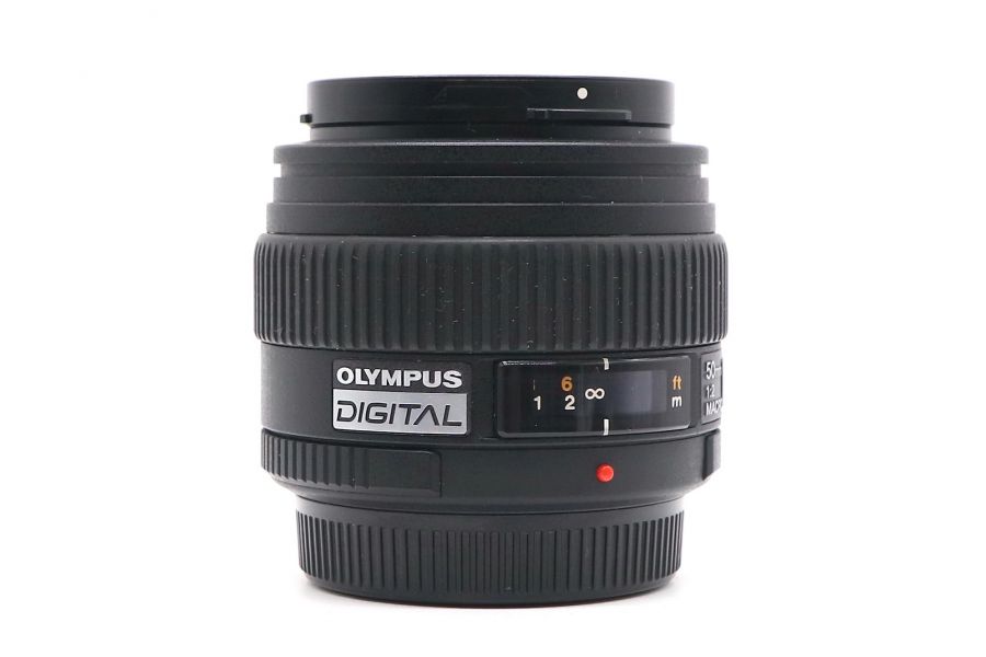 Объектив Olympus Zuiko Digital ED 50mm f/2 Macro