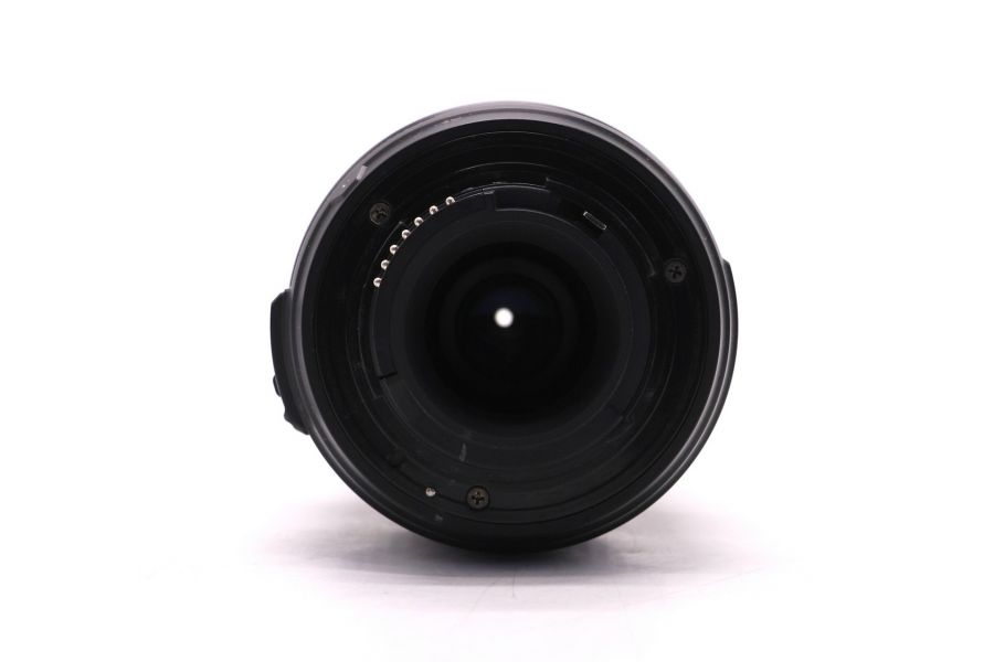 Цифровой Nikon 18-55mm f/3,5-5,6G II AF-S ED DX