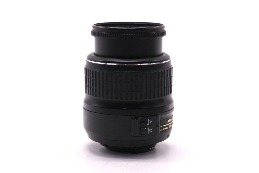 Цифровой Nikon 18-55mm f/3,5-5,6G II AF-S ED DX