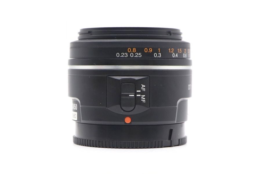Объектив Sony DT 35mm f/1.8 SAM (SAL-35F18)