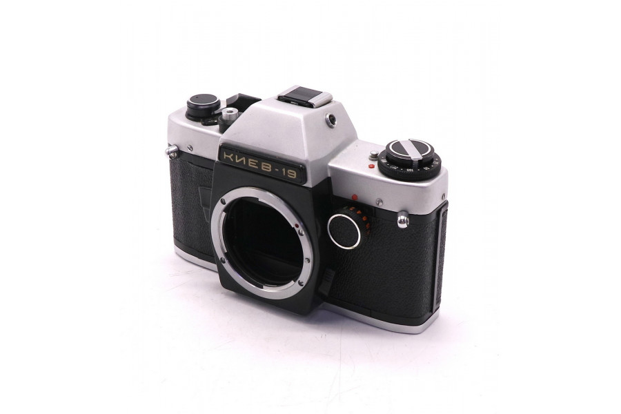 Зеркальный фотоаппарат Киев 19 body неисправный