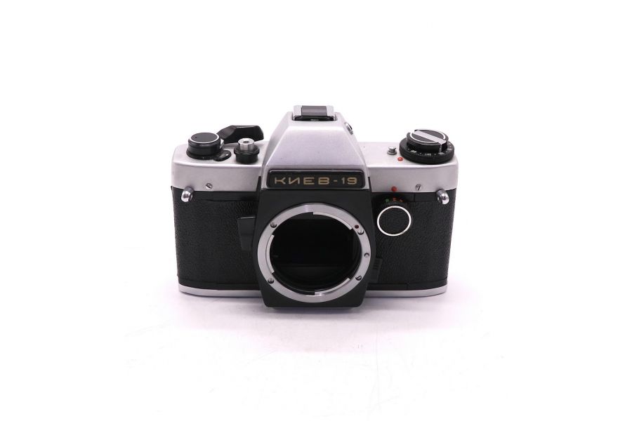 Зеркальный фотоаппарат Киев 19 body неисправный