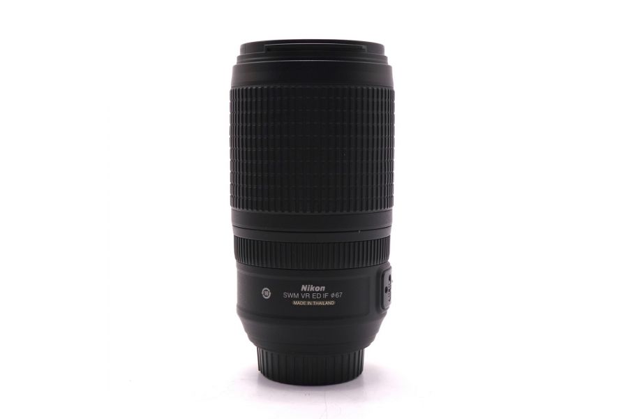 Nikon 70-300mm f/4.5-5.6G ED-IF AF-S VR Zoom-Nikkor в упаковке