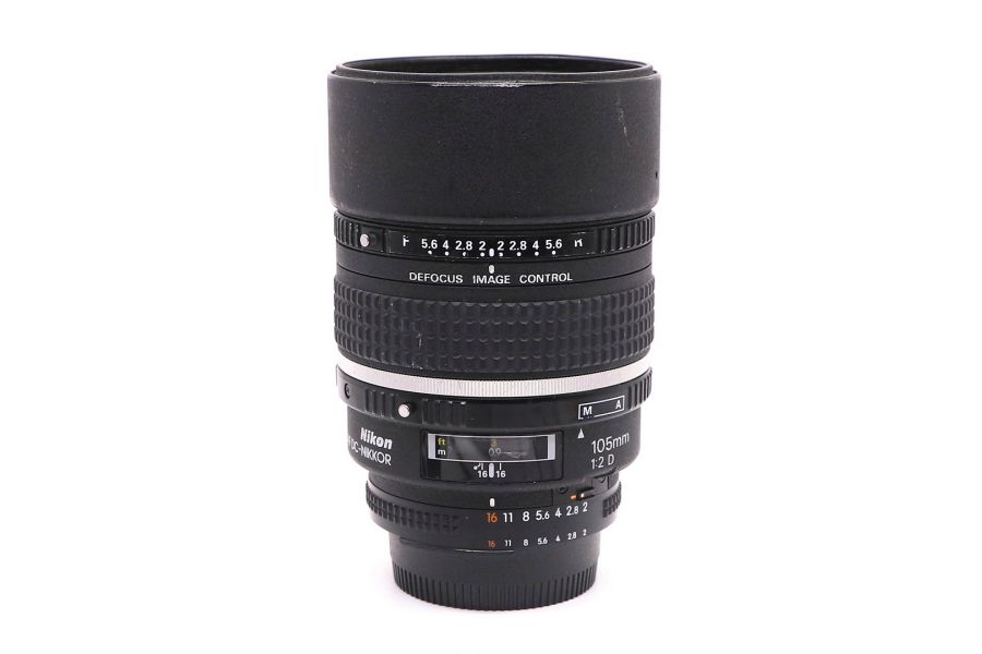 Телеобъектив Nikon 105mm f/2D AF DC-Nikkor (Japan)