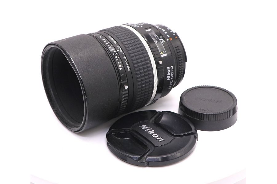 Телеобъектив Nikon 105mm f/2D AF DC-Nikkor (Japan)