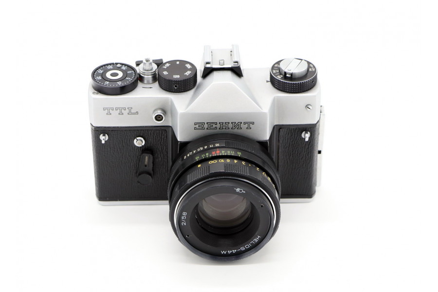 Фотоаппарат зеркальный Зенит ТТЛ silver kit