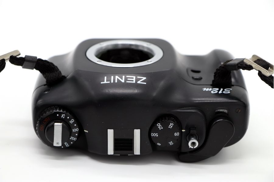 Зеркальный фотоаппарат Зенит 312М body (КМЗ, 1999г.)