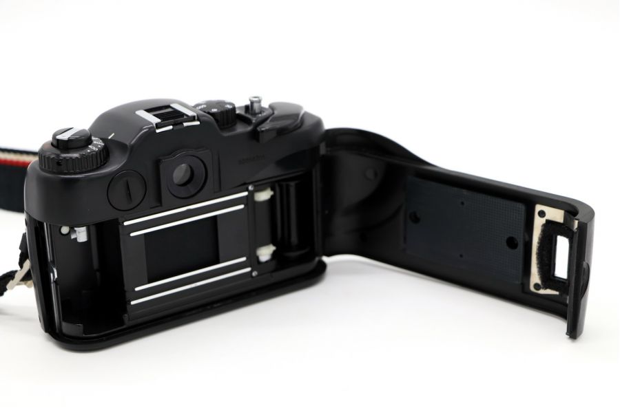 Зеркальный фотоаппарат Зенит 312М body (КМЗ, 1999г.)