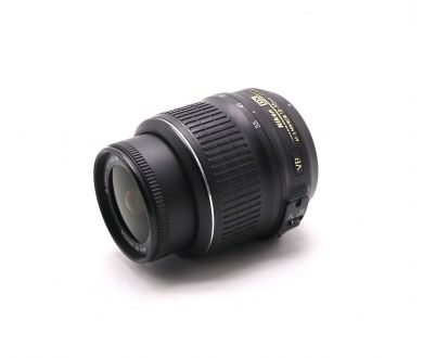 Nikon 18-55mm f/3.5-5.6G AF-S VR DX Nikkor