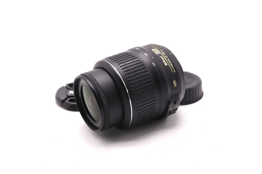 Nikon 18-55mm f/3.5-5.6G AF-S VR DX Nikkor