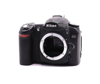 Камера Nikon D50 body (пробег 1600 кадров)