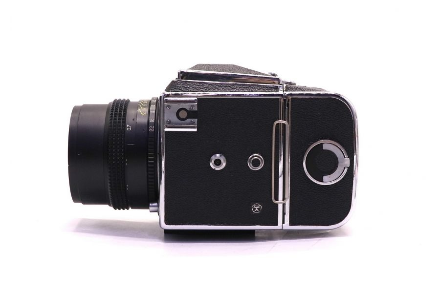 Фотокамера Киев 88 + Волна-3 2,8/80 МС комплект