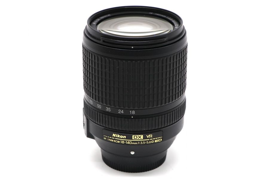 Nikon 18-140mm f/3.5-5.6G ED AF-S VR DX Zoom-Nikkor