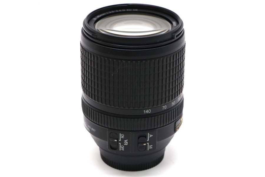 Nikon 18-140mm f/3.5-5.6G ED AF-S VR DX Zoom-Nikkor